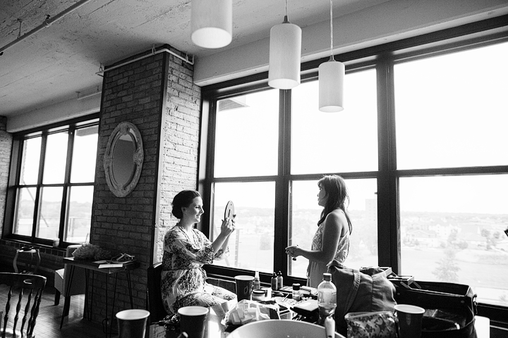 Minneapolis Wedding Photographer Aria